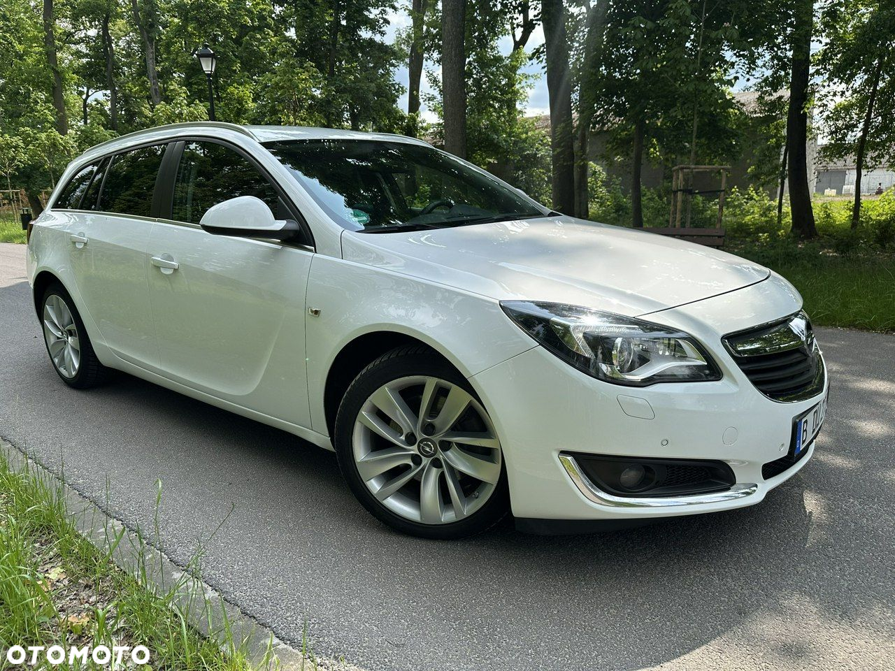 Opel Insignia - 12