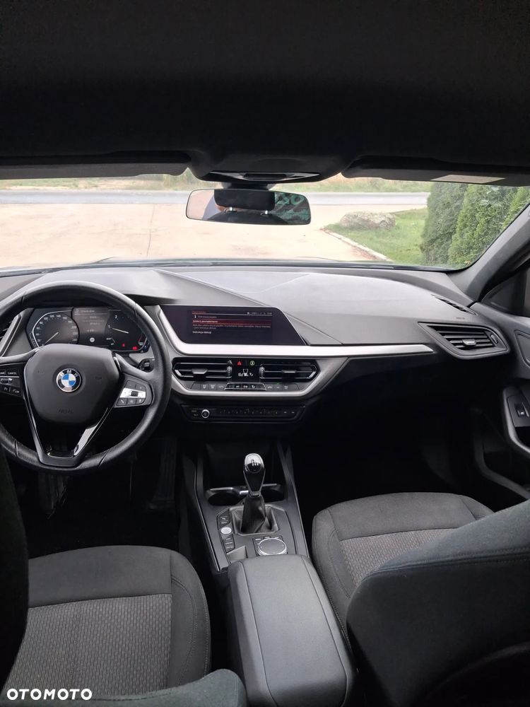 BMW Seria 1 116d - 8