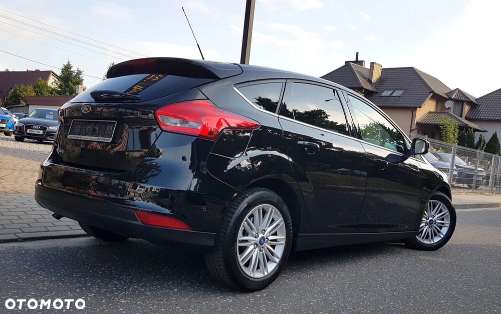 Ford Focus 1.6 TDCi DPF Titanium - 37