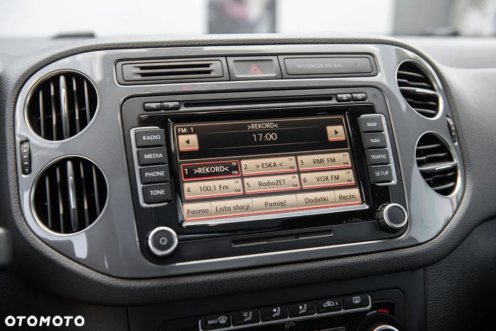 Volkswagen Tiguan 2.0 TDI 4Mot R-Style DSG - 22