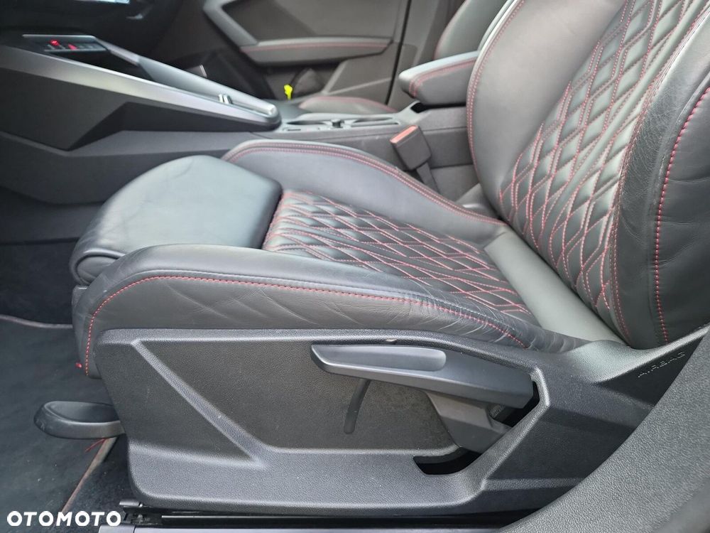 Audi A3 Sportback - 12