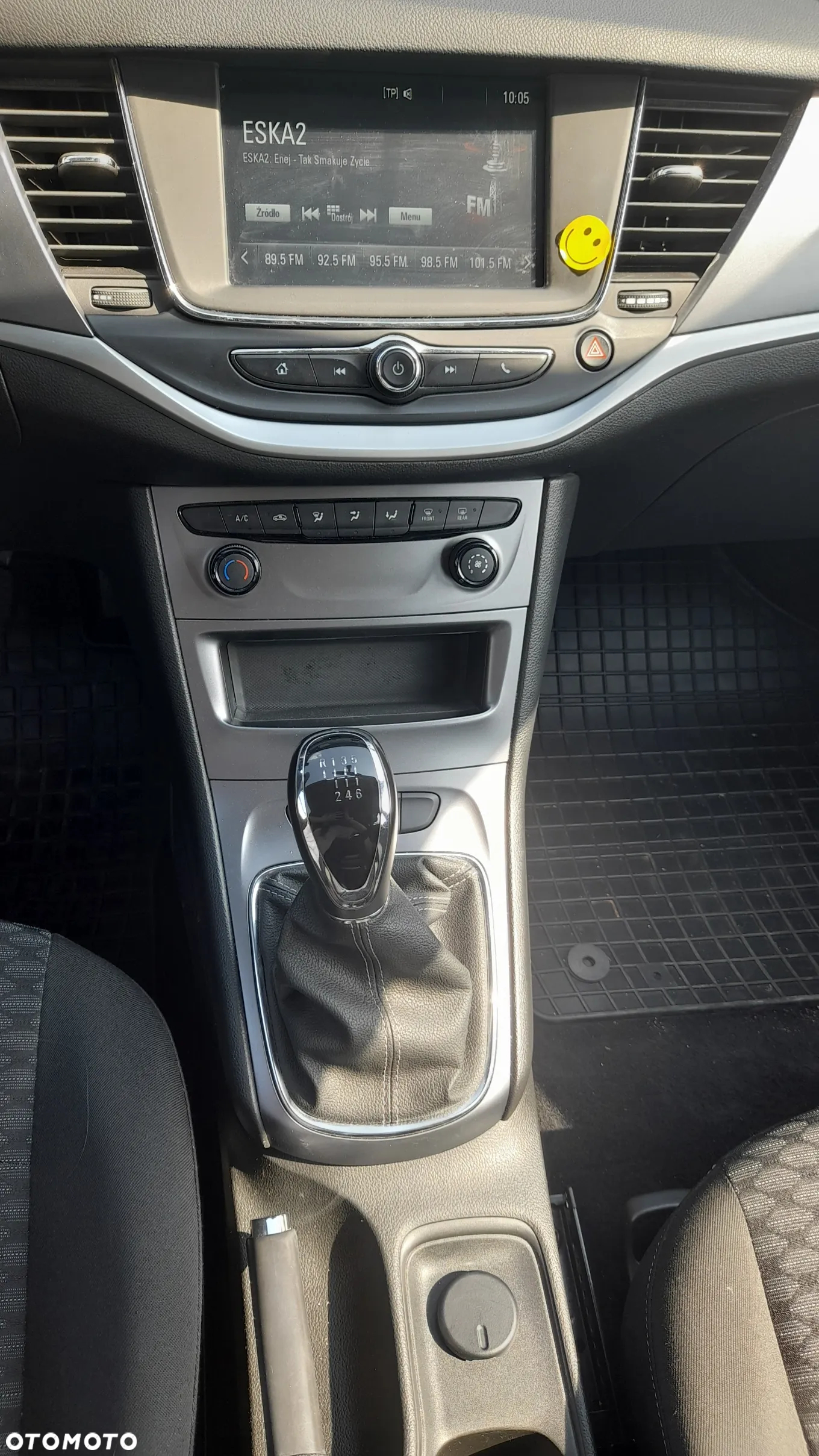 Opel Astra V 1.4 T Dynamic - 3