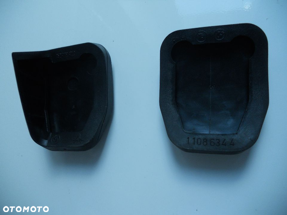 NAKŁADKA GUMA pedału hamulca BMW MANUAL - 3
