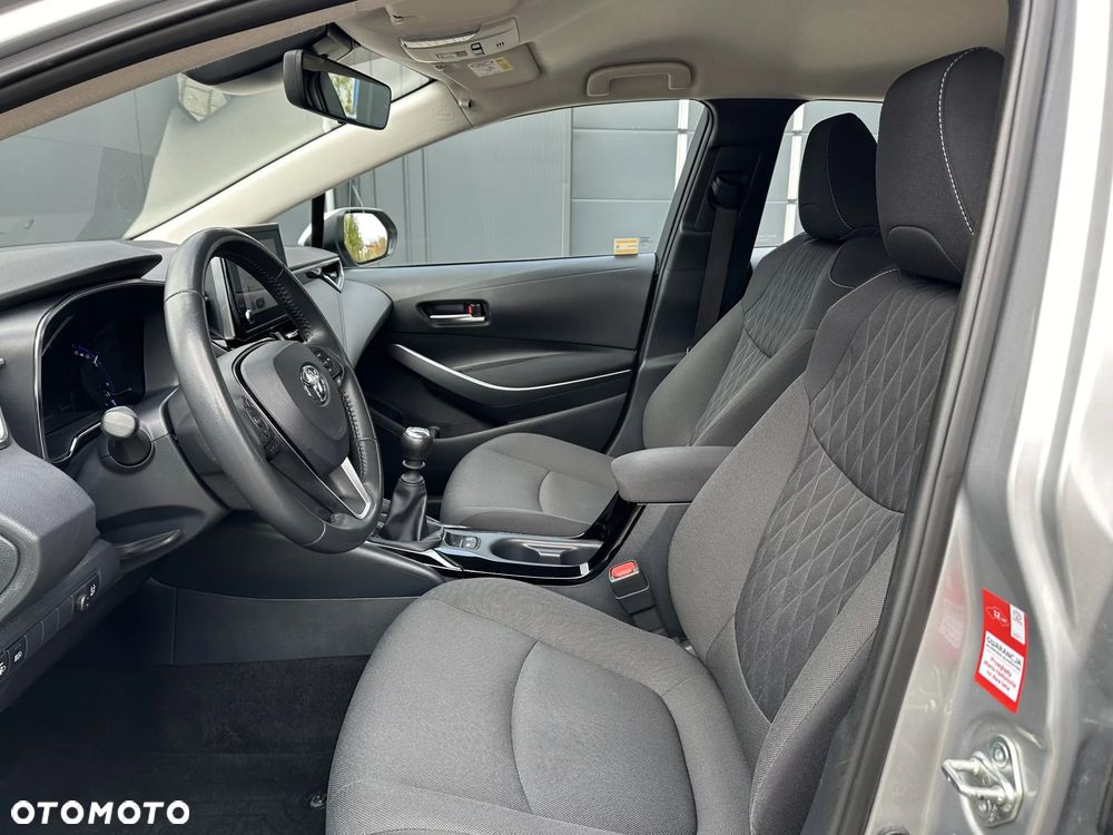 Toyota Corolla 1.5 Comfort - 28