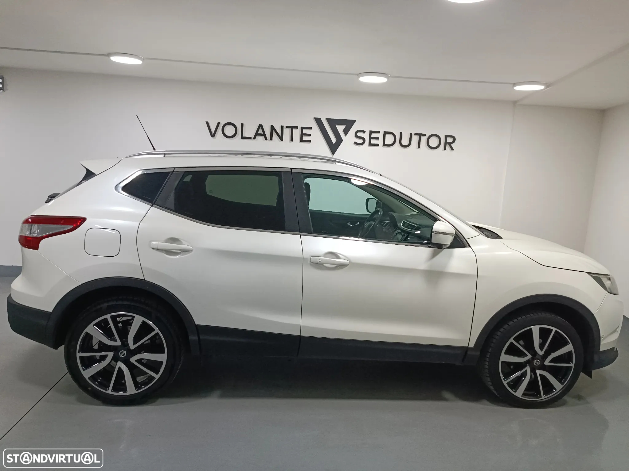 Nissan Qashqai 1.5 dCi Tekna - 6