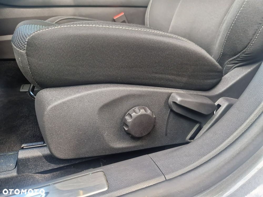 Ford Mondeo - 13