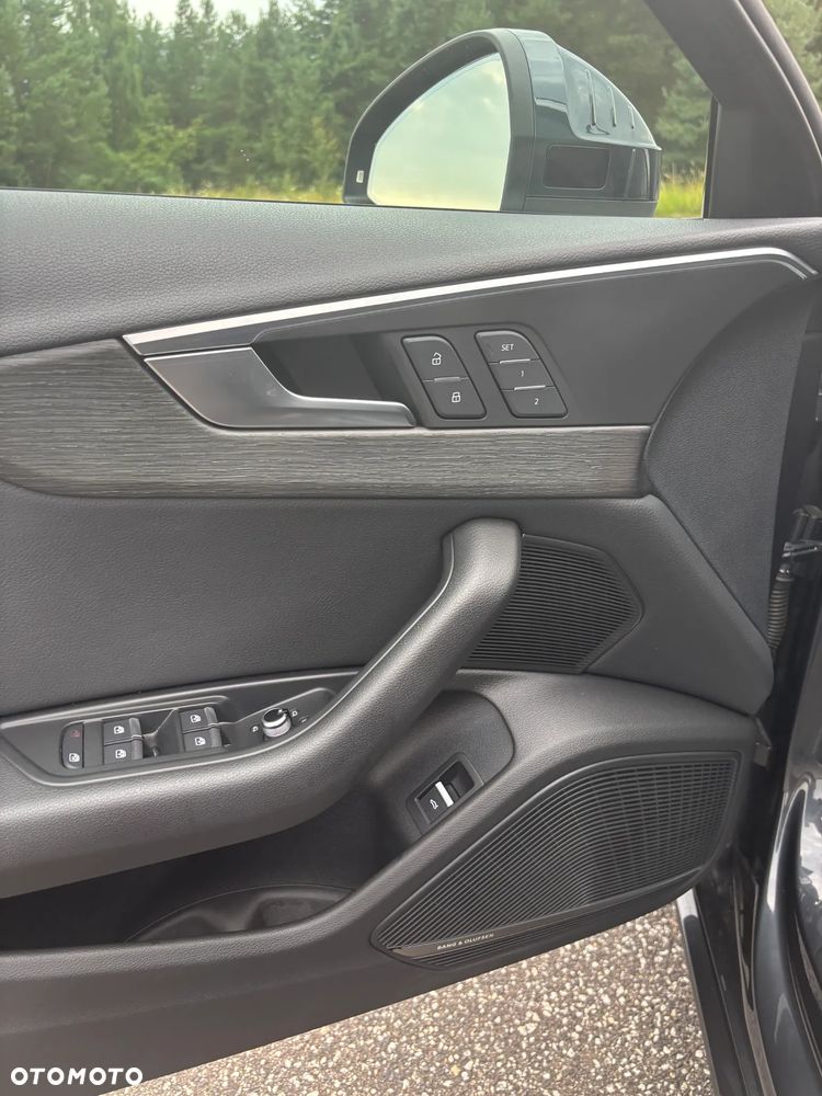 Audi A4 Limousine 2.0 TFSI ultra S tronic sport - 12