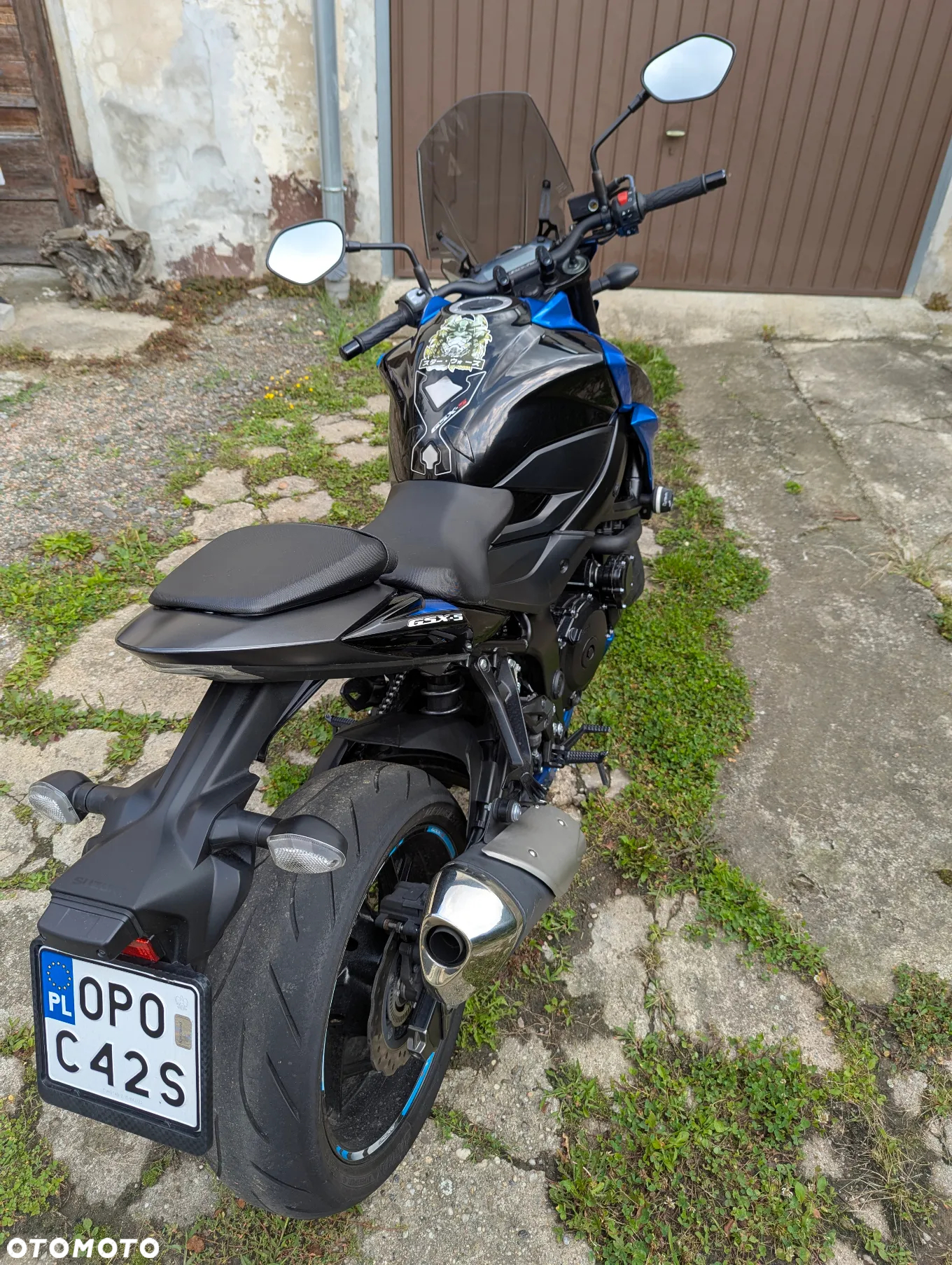Suzuki GSX - 21