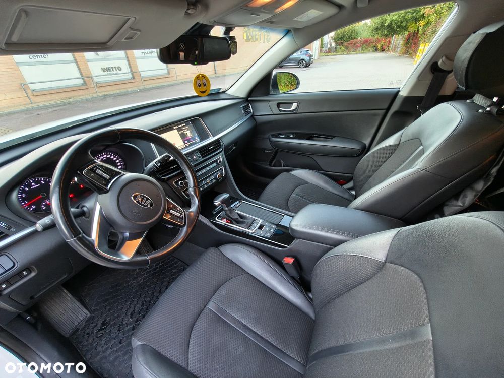 Kia Optima 1.6 T-GDI L DCT - 10