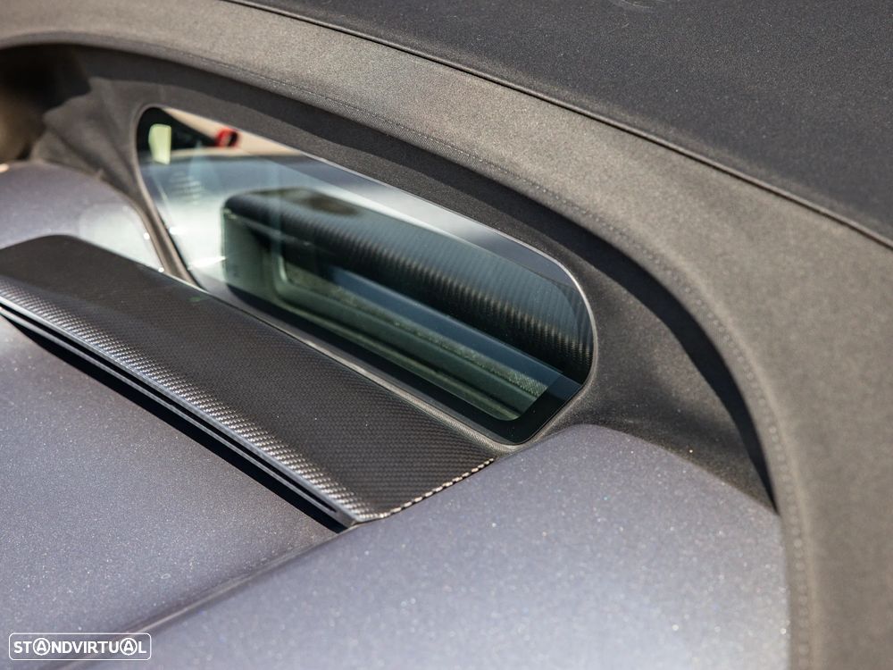 Porsche 718 Spyder - 37