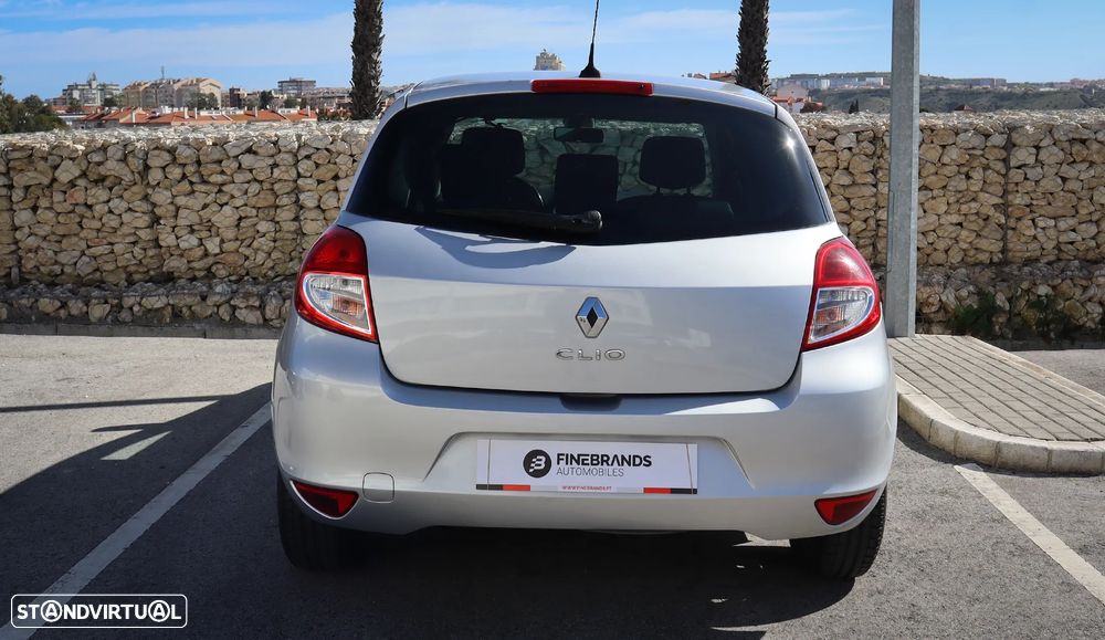 Renault Clio 1.2 16V Dynamique - 10