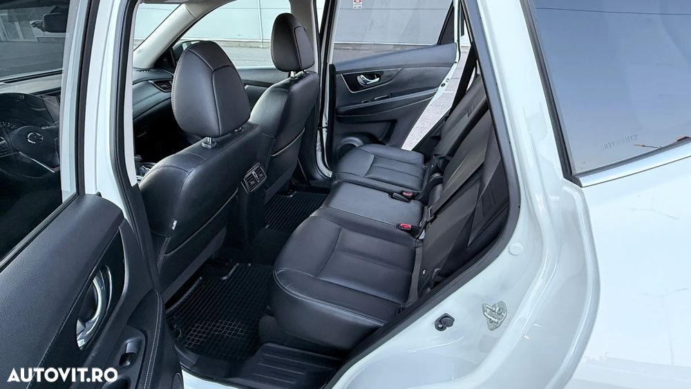 Nissan X-Trail 1.6L dCI Start/Stop XTRONIC Tekna - 12