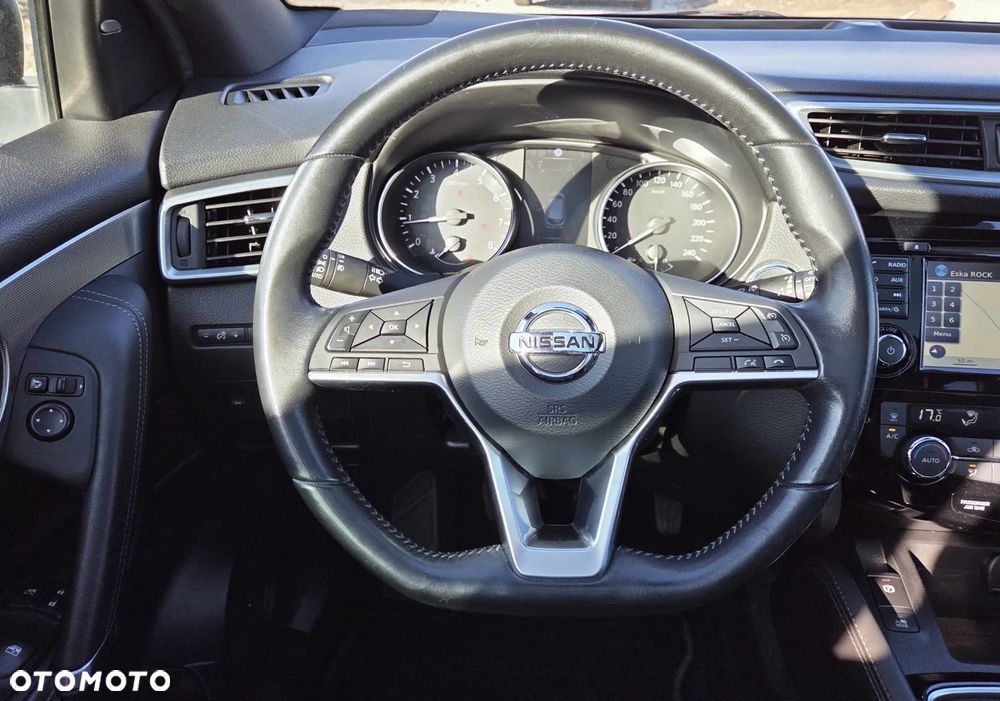 Nissan Qashqai 1.6 DIG-T Tekna+ - 26