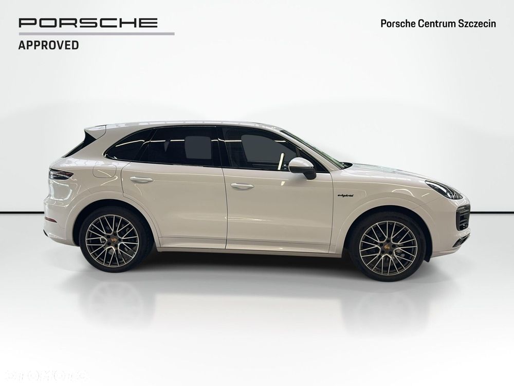 Porsche Cayenne - 7
