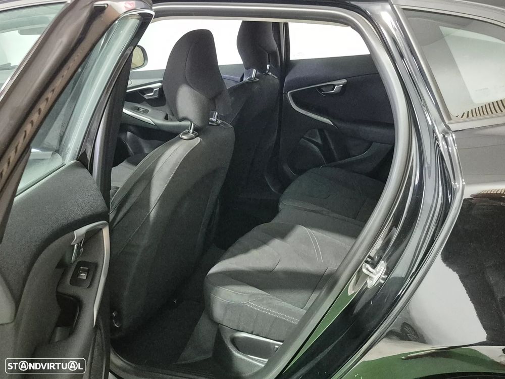 Volvo V40 1.6 D2 Eco Momentum - 8