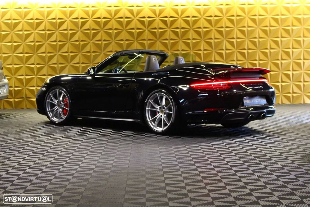 Porsche 991 Carrera 4 S PDK - 19
