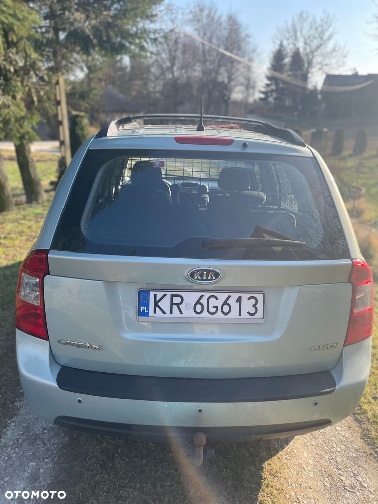 Kia Carens 2.0 CRDi Tour - 2