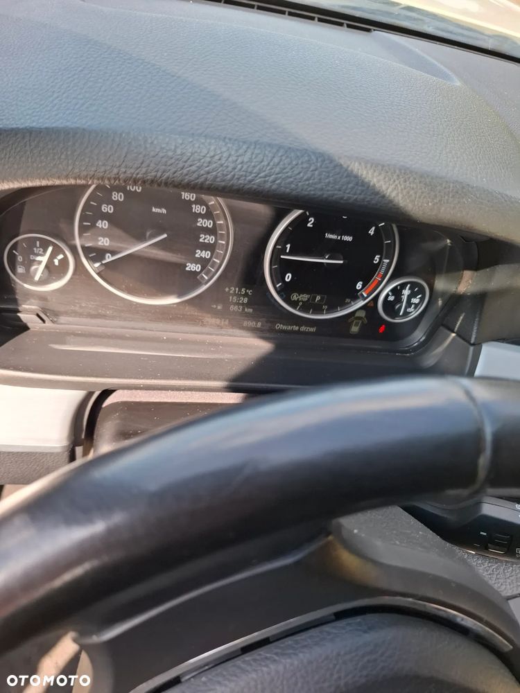 BMW Seria 5 - 11