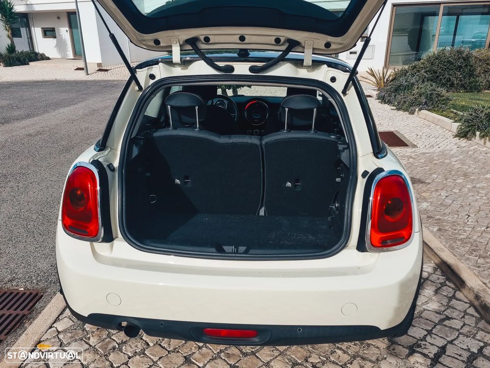 MINI 3 Portas One - 21