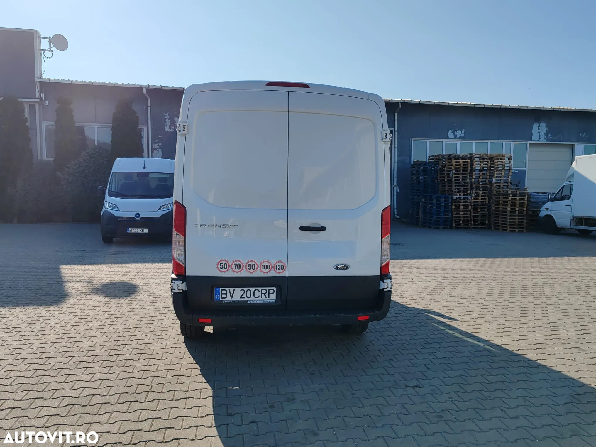 Ford TRANSIT VAN 350 L2H2 Base 2.0TDCi 130CP DPF - 2017 - 3