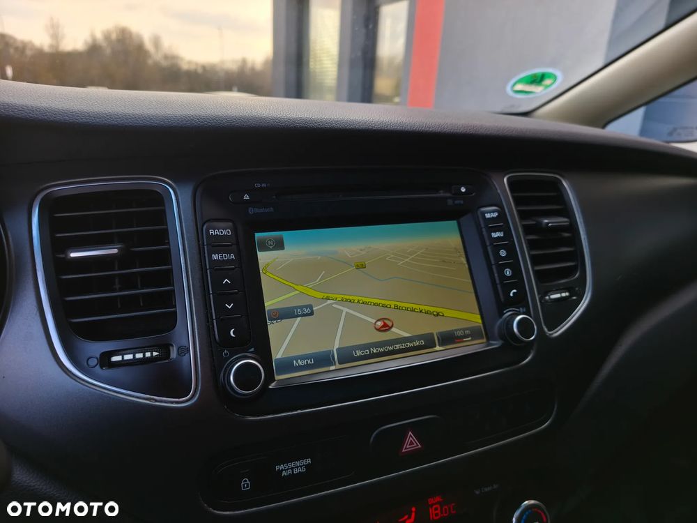 Kia Carens 1.7 CRDi XL 7os - 14