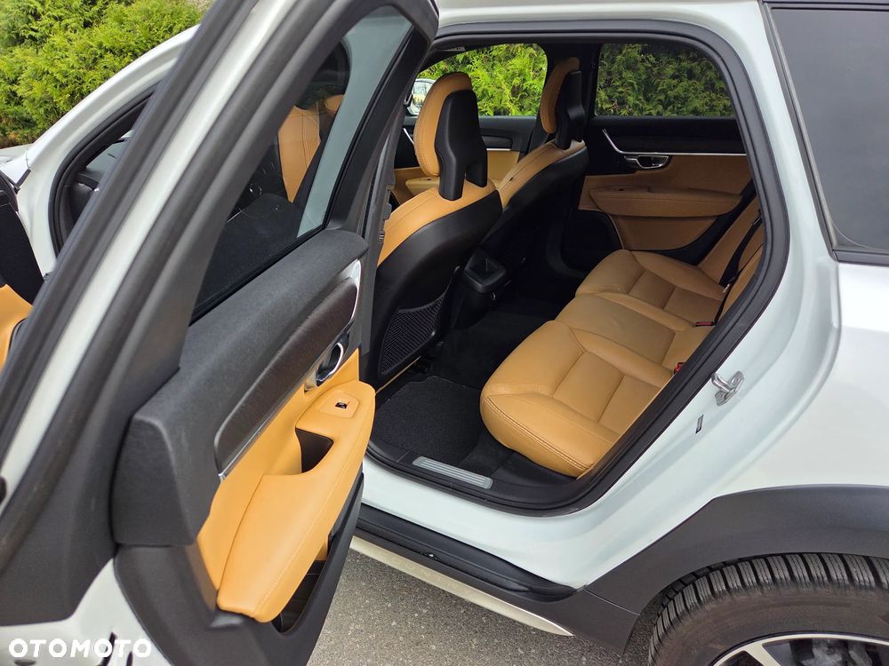 Volvo V90 Cross Country T6 AWD Geartronic - 9