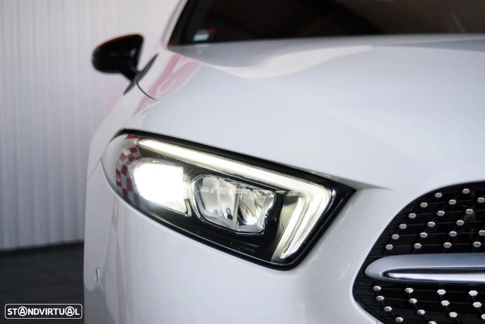 Mercedes-Benz A 180 d AMG Line - 19