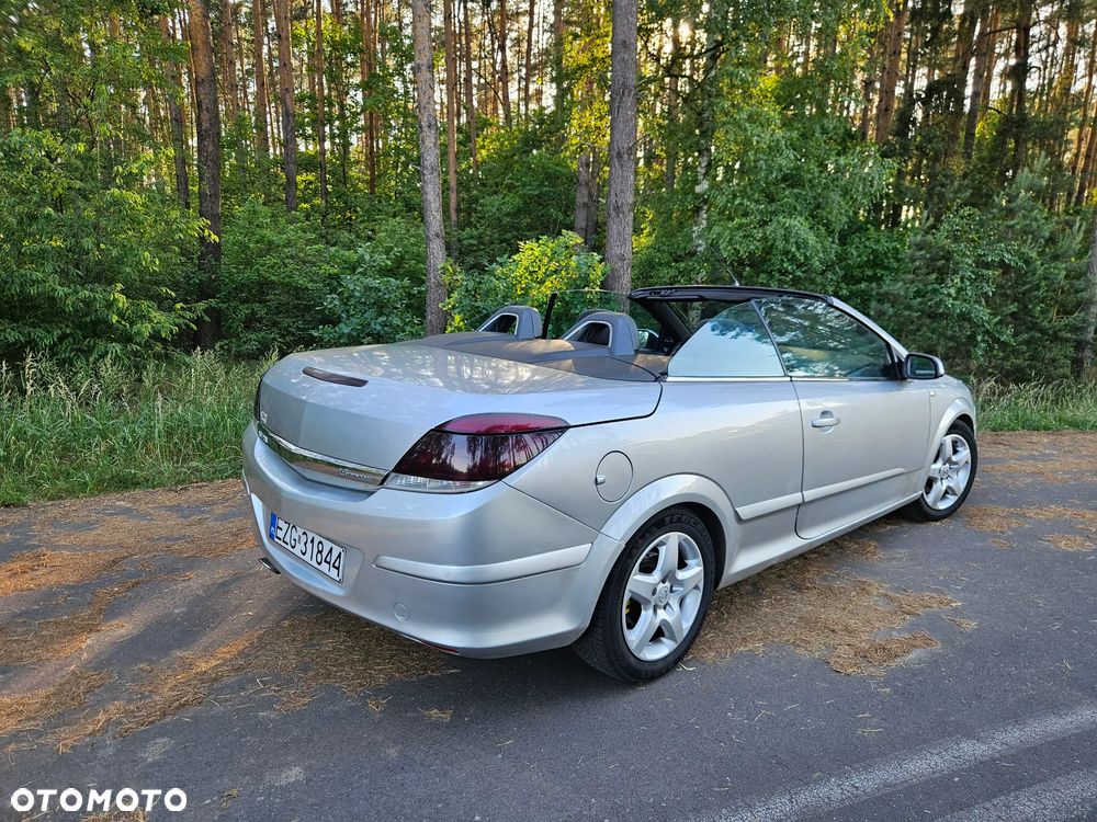 Opel Astra - 10