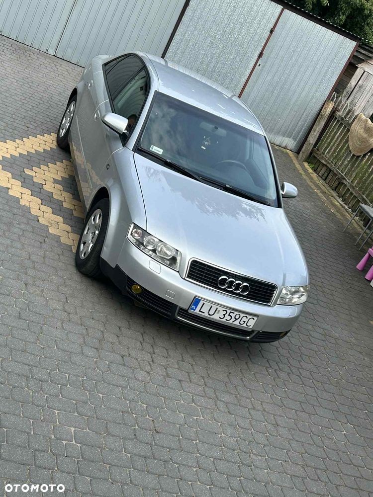 Audi A4 - 8