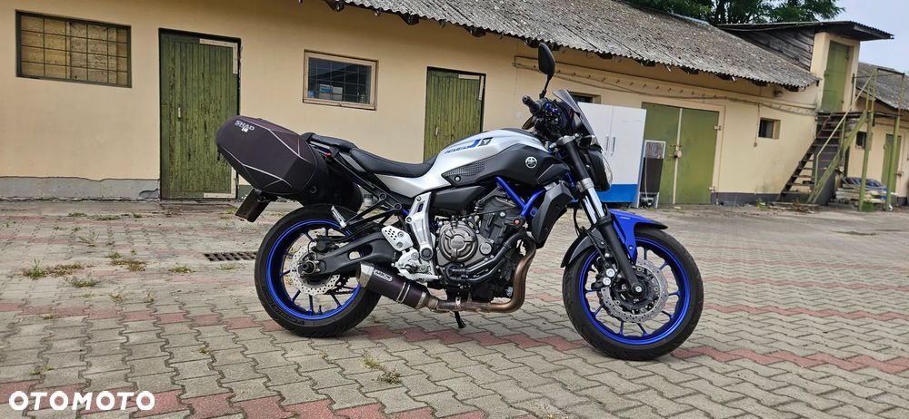 Yamaha MT - 15