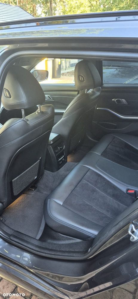 BMW Seria 3 330d xDrive - 30