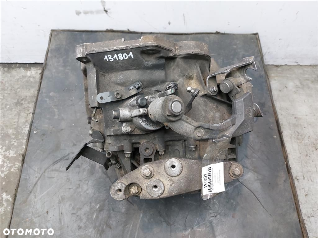 Skrzynia biegów Manualna Opel Astra  III H 1.3 CDTI 88KM 2004-2013 M32 MZ7 - 4
