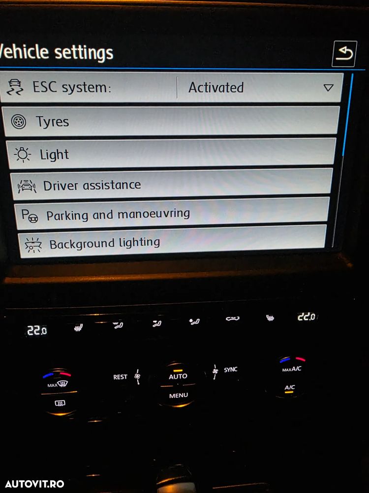 Volkswagen Passat - 17