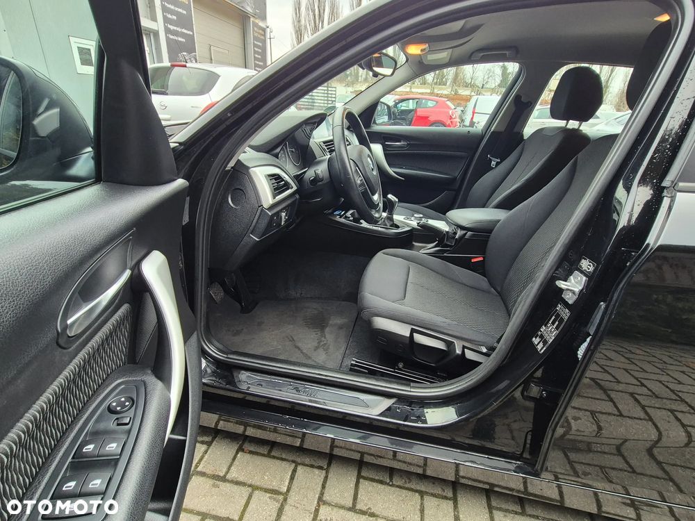 BMW Seria 1 116i Urban Line - 23