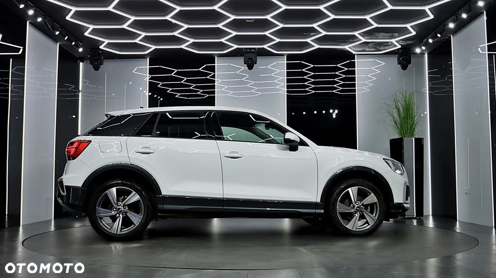 Audi Q2 35 TFSI Advanced S tronic - 11