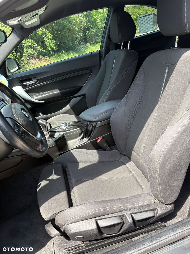BMW Seria 2 218d Sport Line - 19