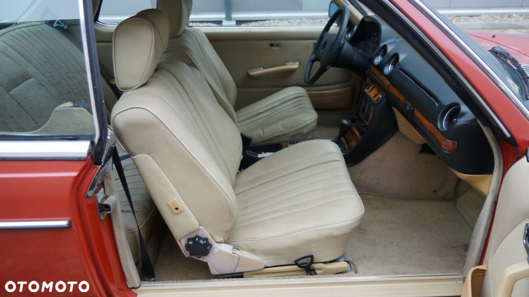 Mercedes-Benz W123 - 6