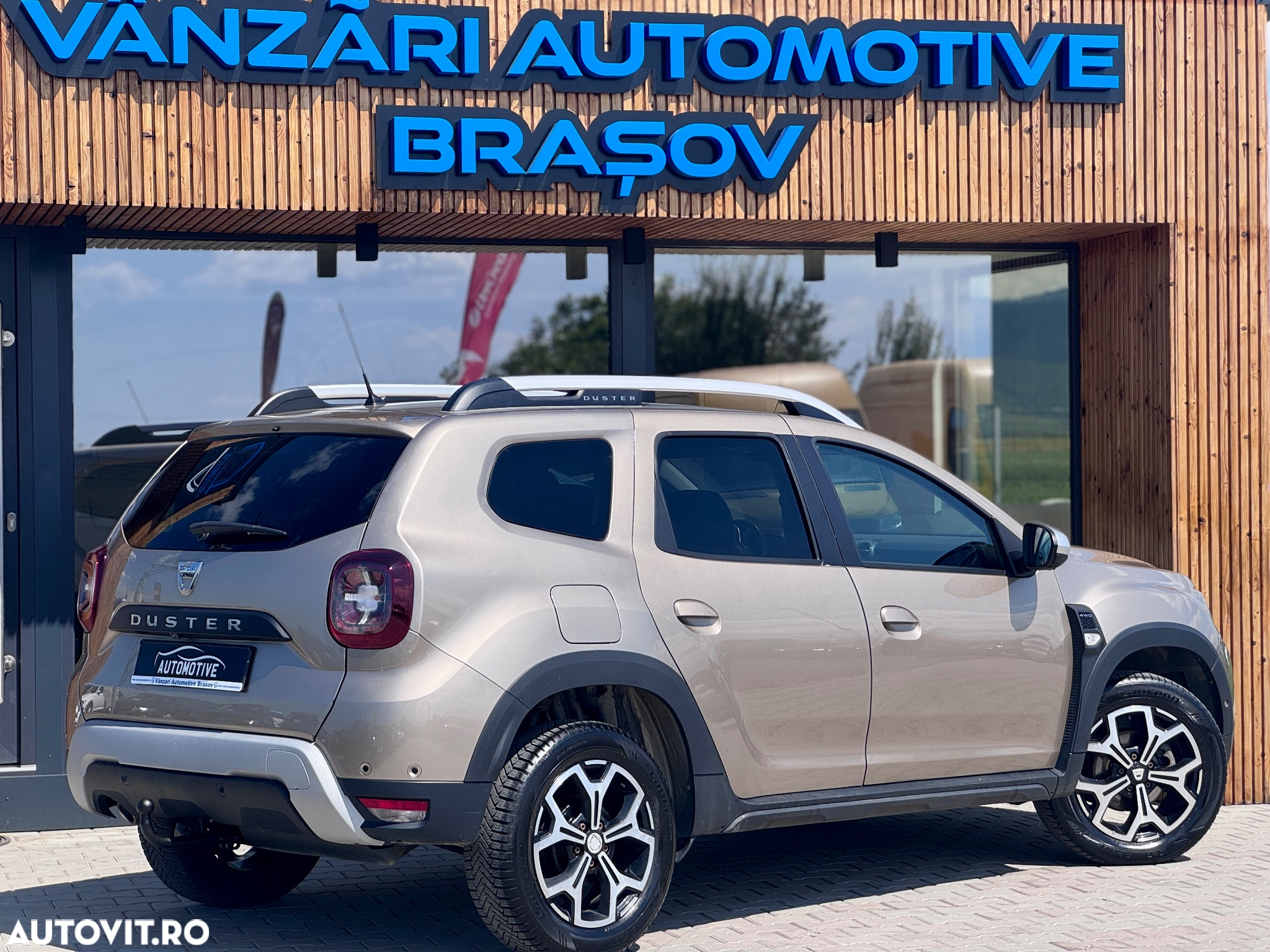 Dacia Duster 1.5 Blue dCi 4WD Prestige jante 17" - 4