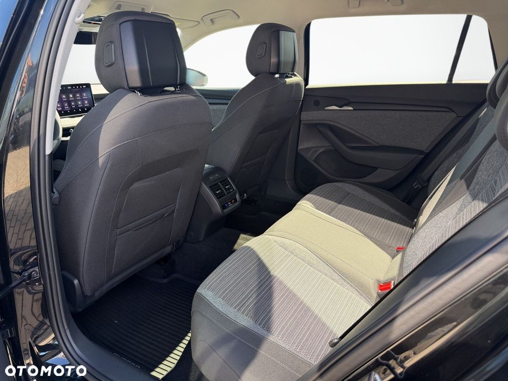 Skoda Superb - 36