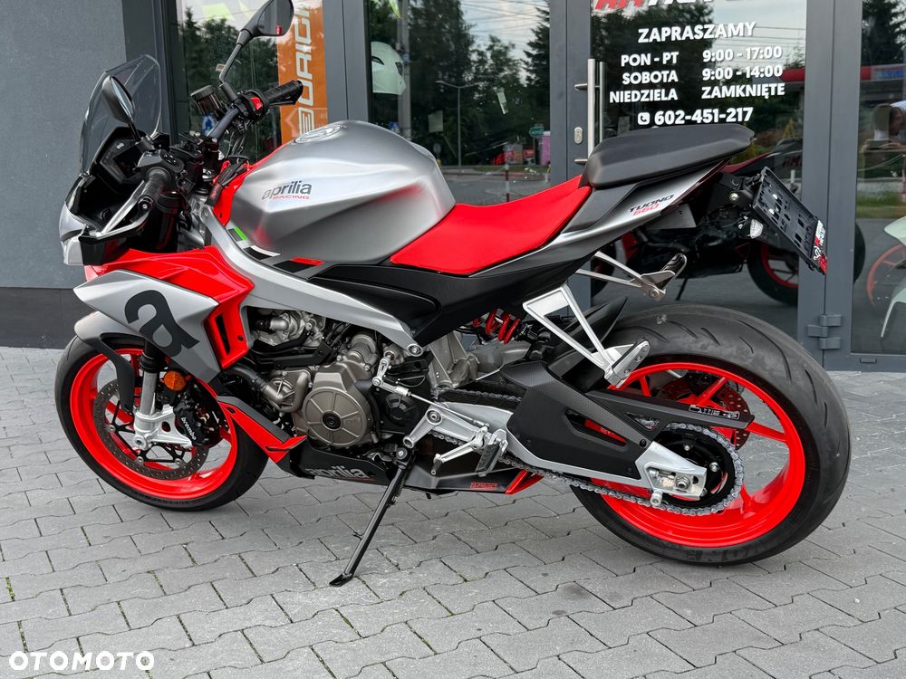 Aprilia Tuono - 32