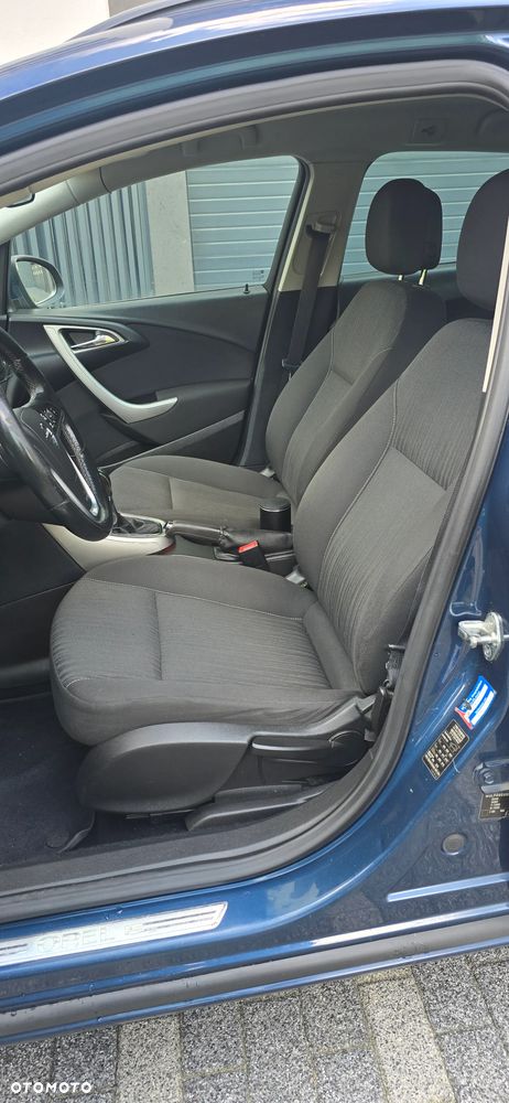 Opel Astra - 11