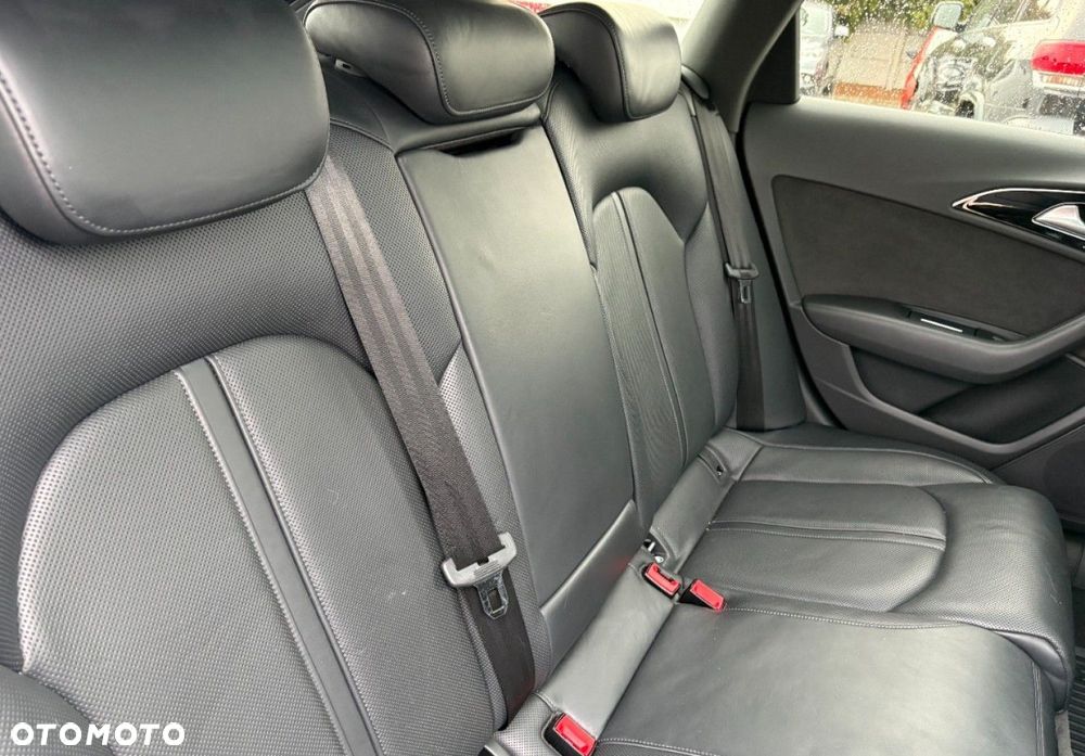 Audi A6 Allroad - 13