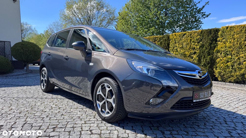 Opel Zafira Tourer 1.4 Turbo ecoFLEX Start/Stop Business Edition - 2