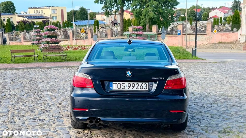 BMW Seria 5 - 10