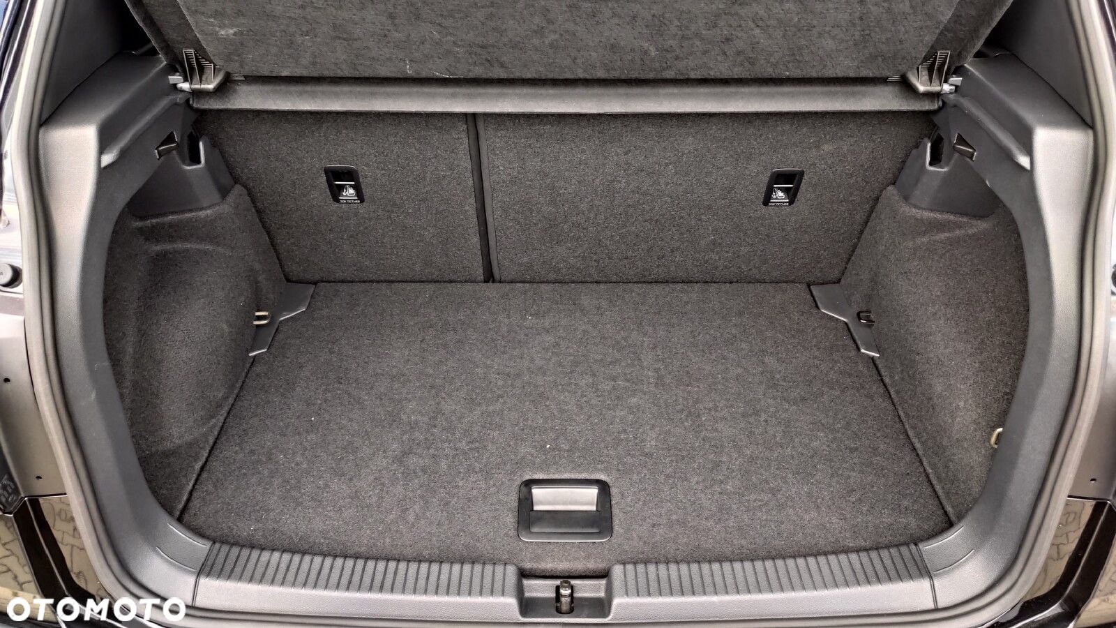 Volkswagen T-Cross - 11