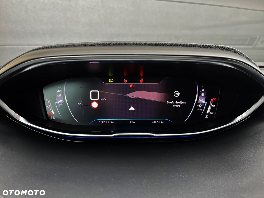 Peugeot 3008 1.2 PureTech Road Trip S&S - 25