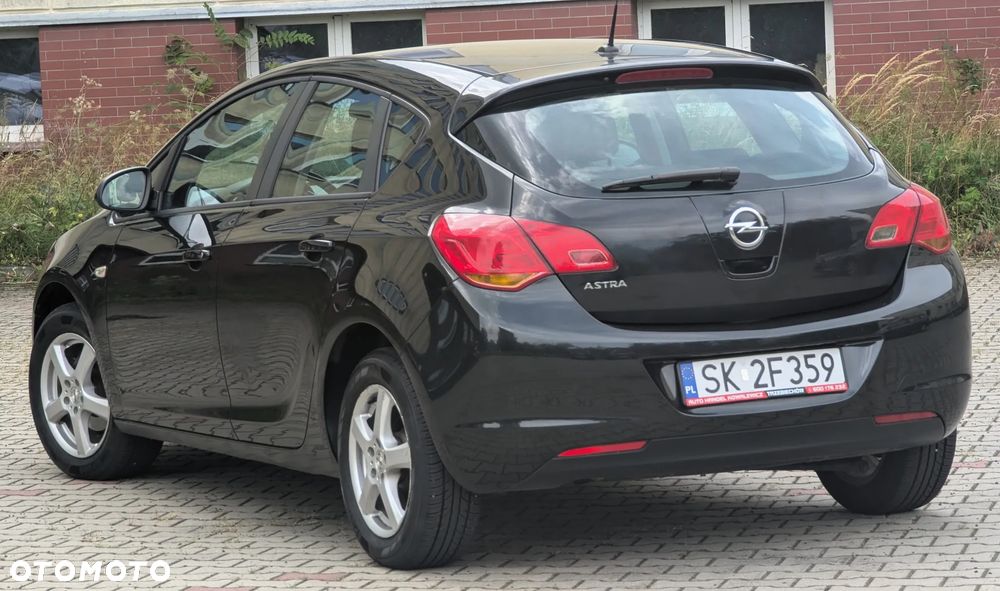 Opel Astra 1.6 Selection - 23