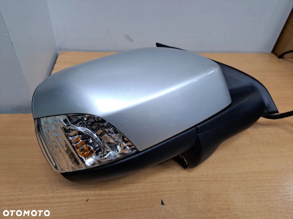 LUSTERKO PRAWE VOLVO XC90 LIFT SKŁADANE BLIS 16 PIN + 2 PIN R-Desgine EUROPA
