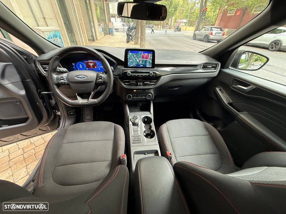 Ford Kuga 1.5 TDCi EcoBlue ST-Line Aut. - 15
