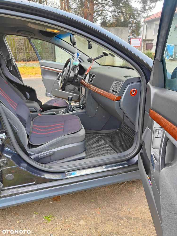 Opel Vectra 2005 photo 4